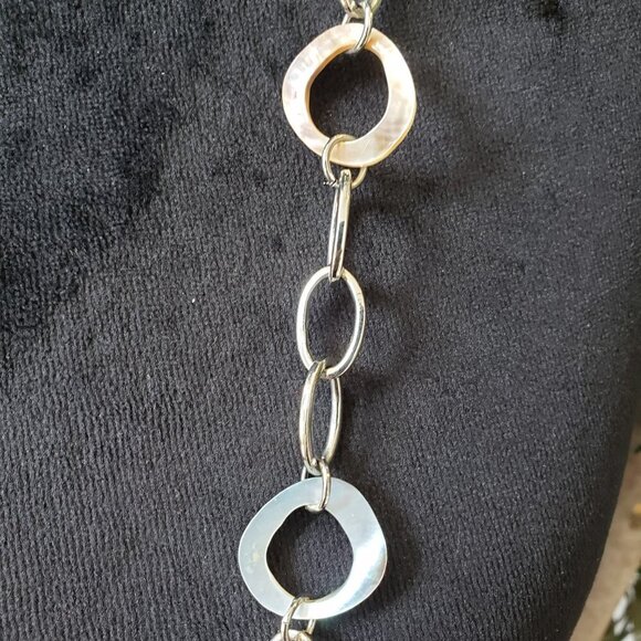 Women Fashion Silver Tone Oval Resin Link Chain Long Necklace with Lobster Clasp - Picture 3 of 6